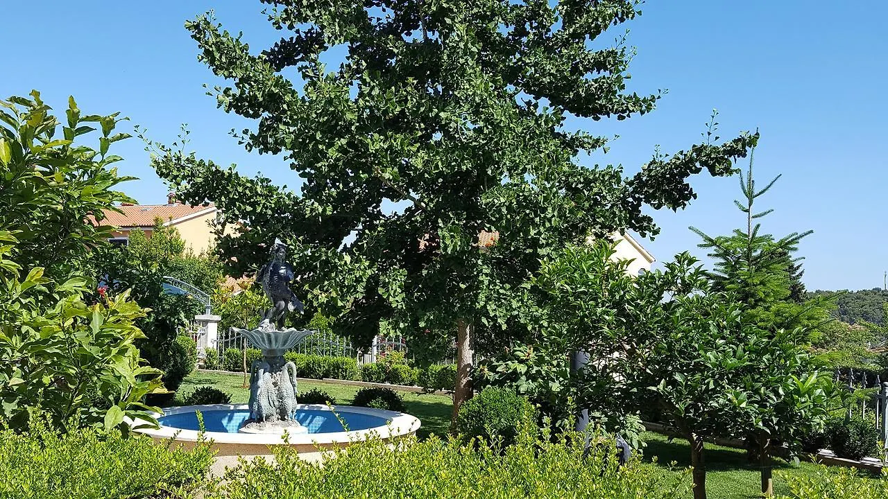 Ginkgo Apartments Banjole Chorwacja